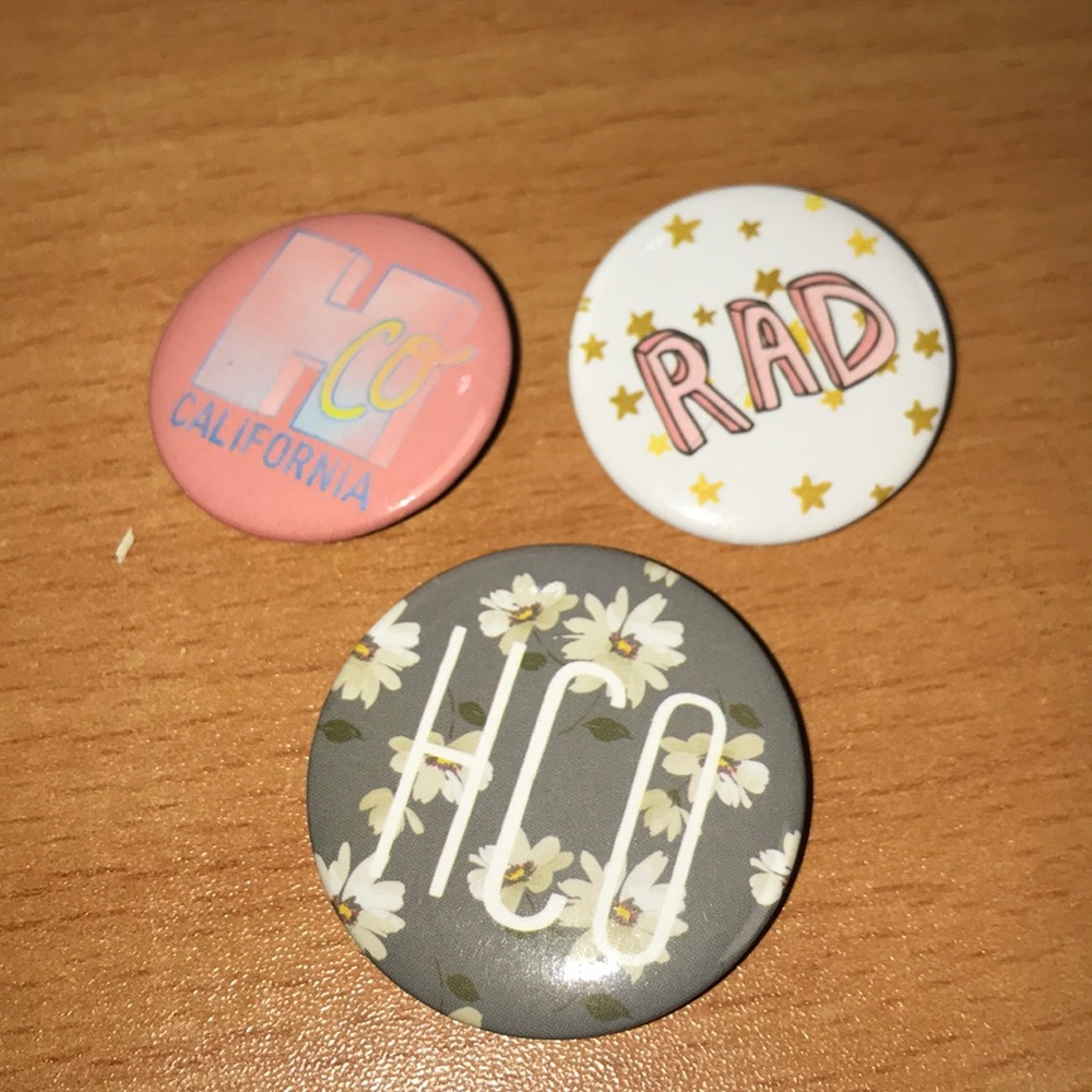 Hollister Pins
